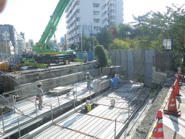 上飯田夫婦橋旧橋撤去工事